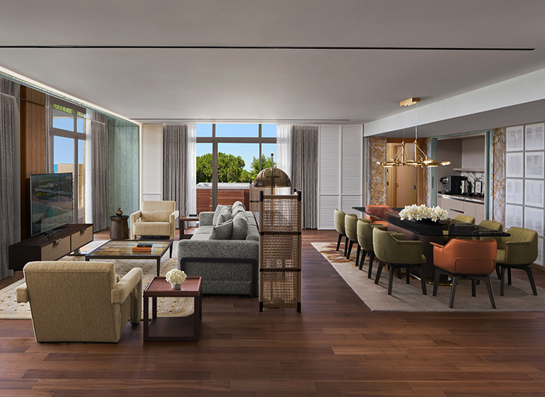 Gloria Serenity King Suite 08 (770X560)